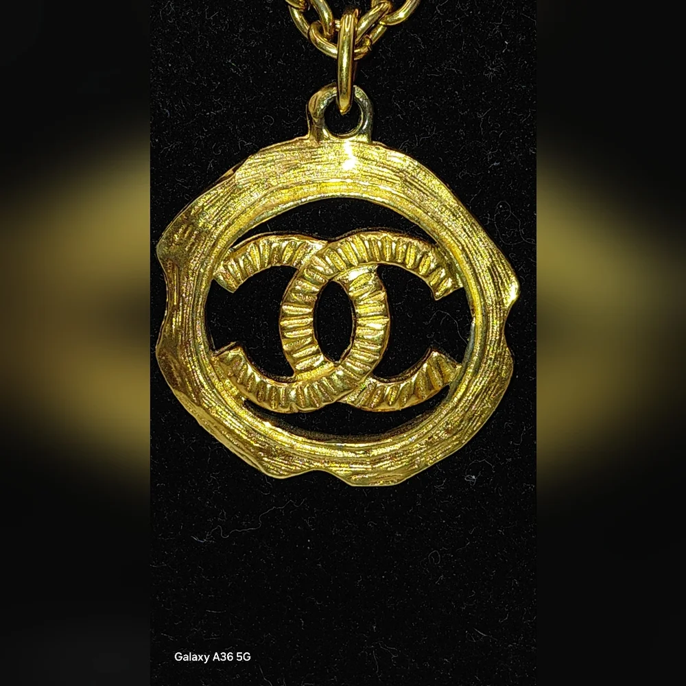 CHANEL iconic interlocking